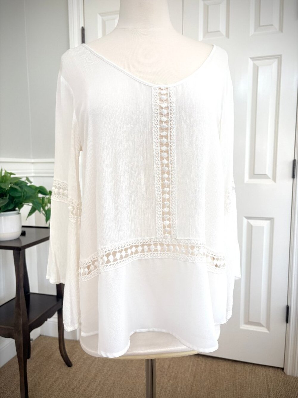 Lush Boho Long Sleeved Top, Size Small - Picture 4 of 11